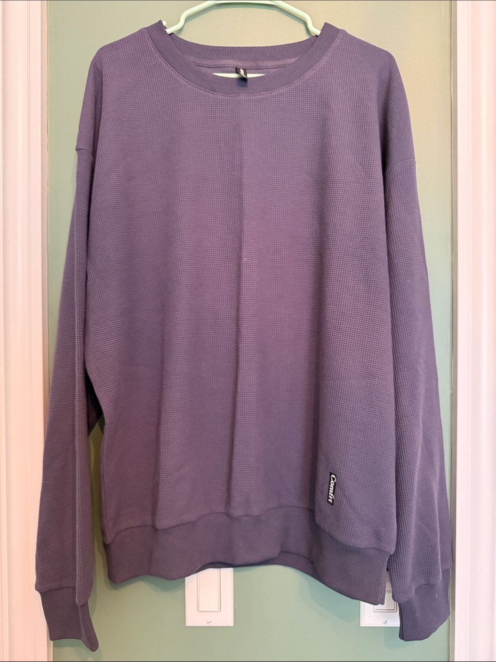 Comfrt Women’s Steel Blue Waffle-Knit Crewneck Sweater